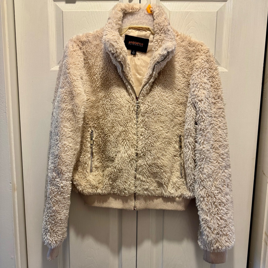 Ambiance Outerwear Fluffy Zip-Up Sweater Jacket Sz:S Cream